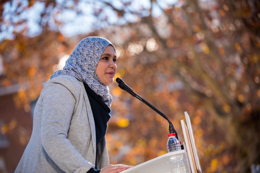  Najat Driouech en una intervenció pública durant la campanya electoral / MARC PUIG 