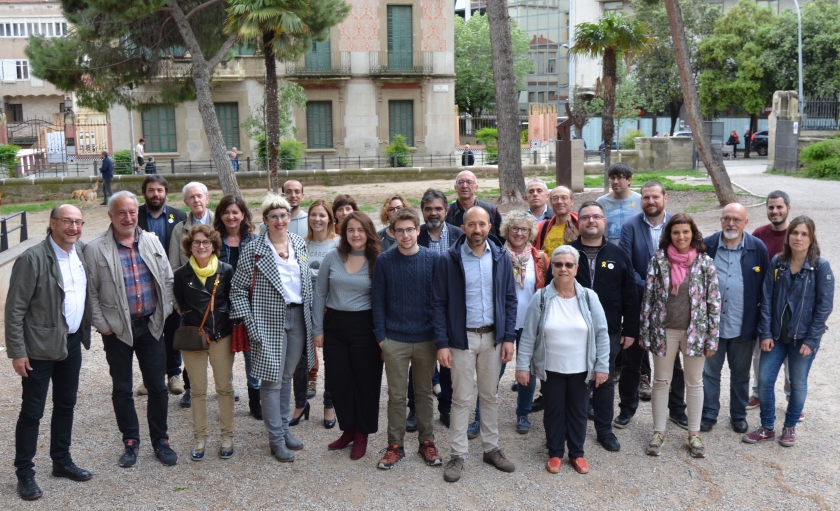  Marc Aloy votant el dia de la seva tria com a cap de llista 