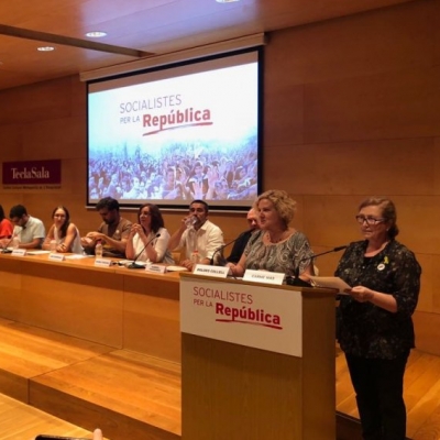 Neix la plataforma Socialistes per la República