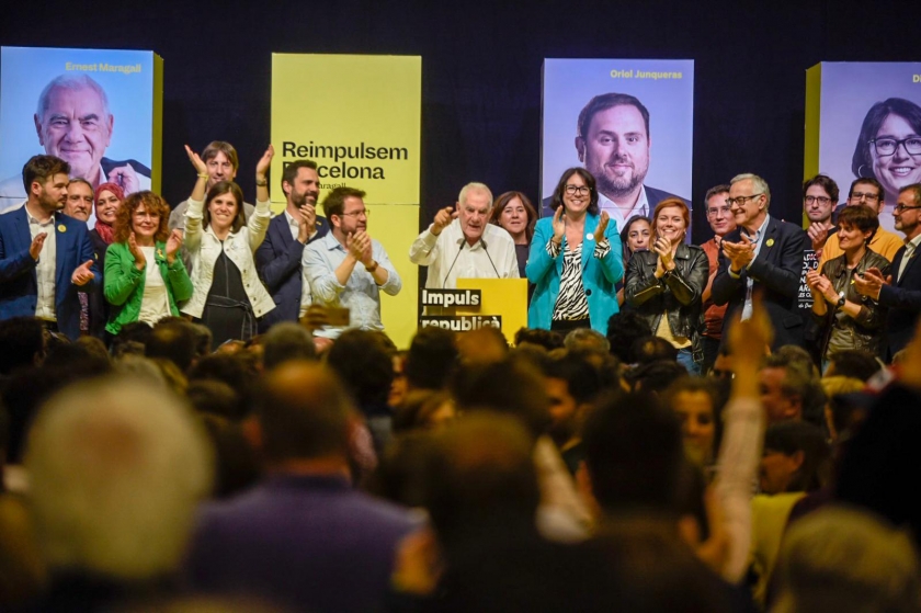   Esquerra Republicana irromp com a primera força a les municipals i s’enforteix a l’àrea metropolitana  