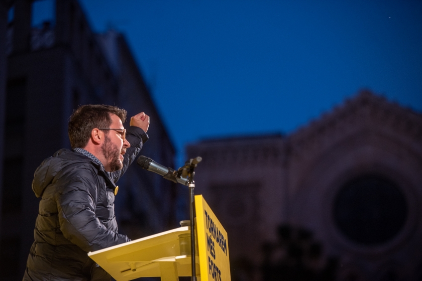   Aragonès: 'Als que diuen que som llops amb pell de xai, els diem que prou mentides! No caurem a la trampa del PSOE'  