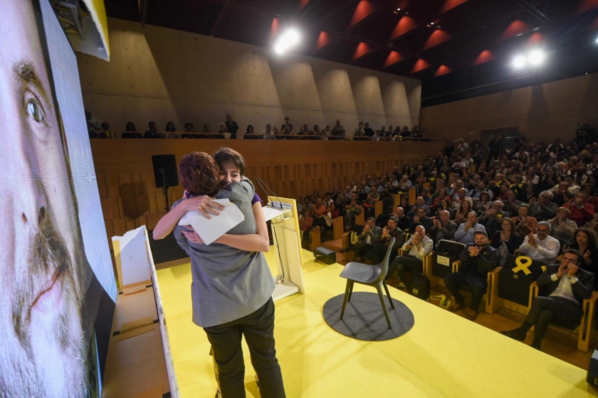   Torrent: 'No reconeixem l'autoritat de la monarquia; i per això avui i cada vegada que gosin trepitjar Catalunya els direm que no tenim rei'  