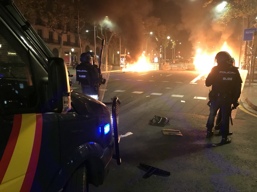  Agents de la Policia Nacional a Barcelona durant les protestes per la sentència del Tribunal Suprem. / ACN 