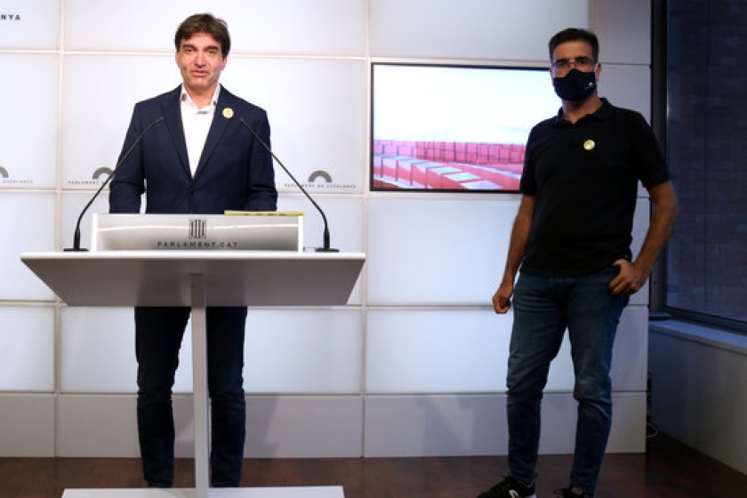  El president del grup parlamentari, Sergi Sabrià, i el diputat Jose Rodríguez, en roda de premsa 