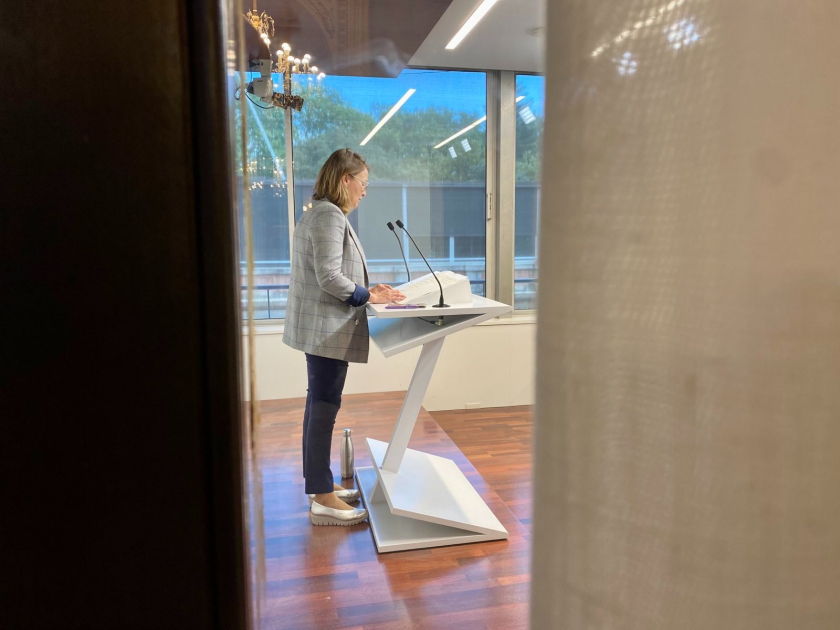  Meritxell Serret, en roda de premsa  