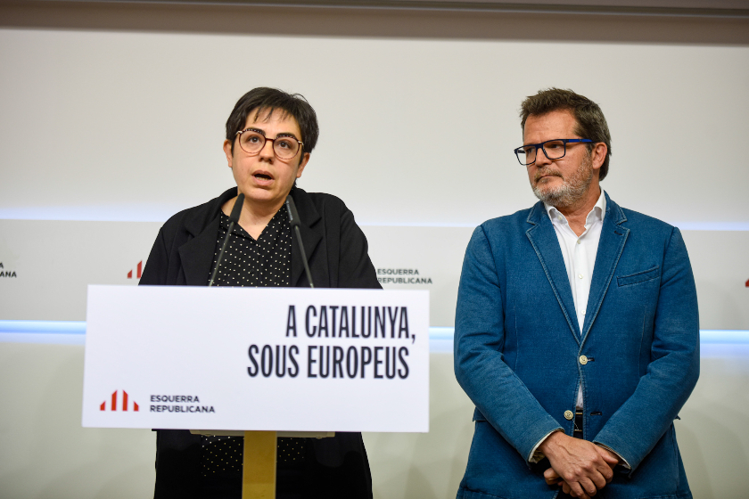  Laura Pelay i Isaac Albert a la roda de premsa de la presentació de la campanya 