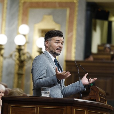 Rufián, a Pedro Sánchez: “L’esquerra no pot robar”