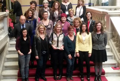 La llei d'igualtat efectiva entre dones i homes continua el tràmit parlamentari