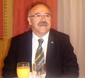   Carod-Rovira destaca la 'coincid&egrave;ncia en la milit&agrave;ncia catalanista i antifranquista' amb Guti  