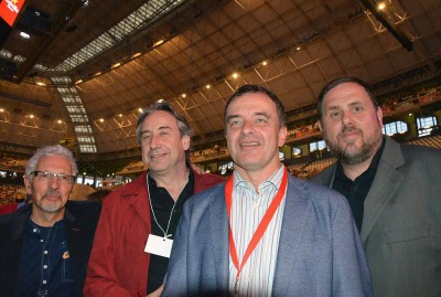 Junqueras, Rovira i Bosch encapçalen la representació d'ERC a l'acte al Palau Sant Jordi