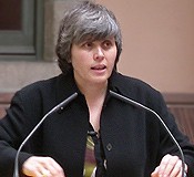   Esquerra reclama una secretaria general per a la gent gran  