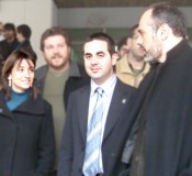 Comas defensa als tribunals que a l'Ajuntament hi onegin nom&eacute;s les banderes que comparteix tothom