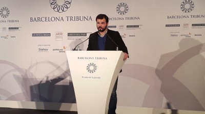 Rufián a Colau: 'La revolució que vostè proposa, Catalunya ja l'ha feta al carrer'