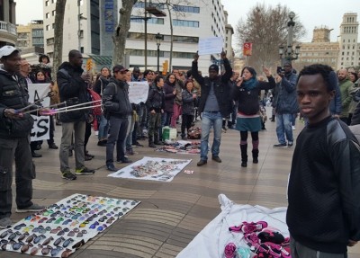 Dignitat per als venedors ambulants