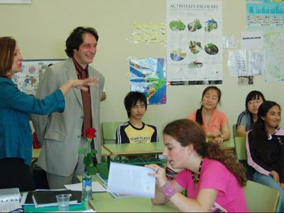 Portabella vol estendre les aules d'acollida a tots els centres de la ciutat