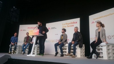 Rufián: 'Els que no van voler que votéssim la monarquia el 78 són els mateixos que ara no volen que votem en referèndum el nostre estatus polític'