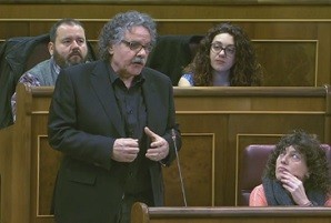 Joan Tardà a Sáenz de Santamaría: ‘Tenim majoria parlamentària, estabilitat governamental i un gran consens social pel referèndum’