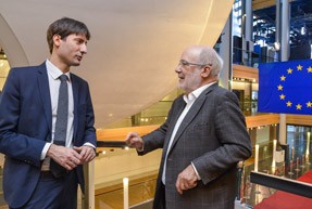 Esquerra demana al Parlament Europeu que intervingui davant la repressió de l'Estat espanyol i que garanteixi el compliment dels drets fonamentals de la UE