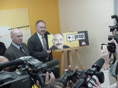 Carod presenta a Girona el cartell i l’eslògan de campanya, “+ a prop”