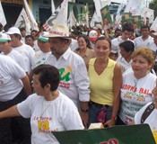 Esquerra participa en la campanya de les eleccions de la Rep&uacute;blica de Guatemala al costat d'URNG-MAIZ