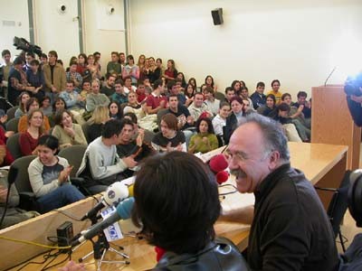 Carod considera una provocació les maniobres militars al País Basc