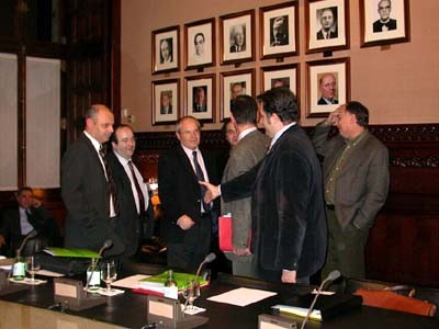 ERC, PSC i ICV-EUiA tanquen el programa i l’organigrama de govern