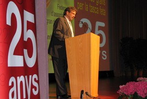 Benach destaca la necessitat d’un bon finançament per fer realitat les polítiques socials