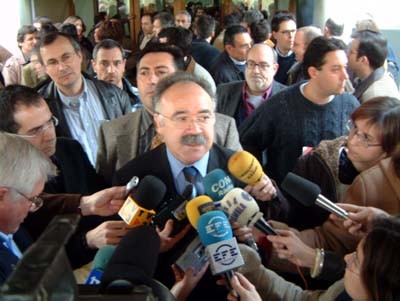 Carod demana suport per treure el PP del Govern espanyol en la presentació de les candidatures al Congrés i al Senat