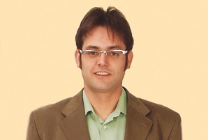   Esquerra se solidaritza amb l’ajuntament de Sant Martí de Tous respecte el contenciós administratiu iniciat per l’Estat per penjar l'estelada l’11 de setembre  