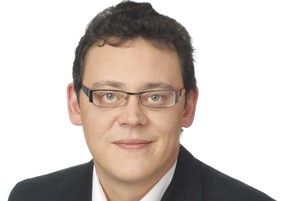 Esquerra condemna l'atac a la seu de València