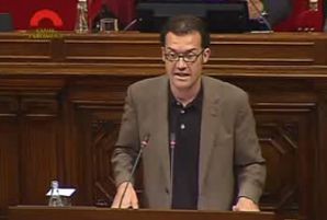 De los Ríos qualifica els pressupostos de ‘realistes’, de ‘resistència’ i alhora ‘fortament limitats’ en el debat parlamentari a la totalitat