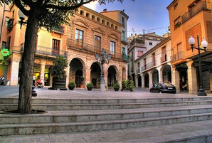 Ausàs aposta per retornar l'IVA pagat per inversions als ajuntaments mentre no s'acordi el finançament local