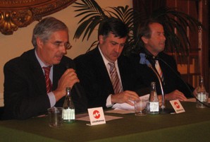 Puigcercós: “L’arrelament dels immigrants és el compromís per obtenir drets polítics”