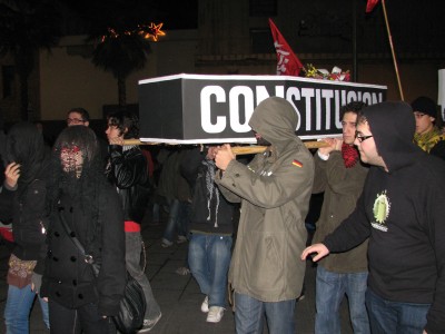 Les JERC 'enterren' la Constitució