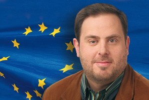   El manifest en suport a Junqueras ja supera les 1.000 adhesions  