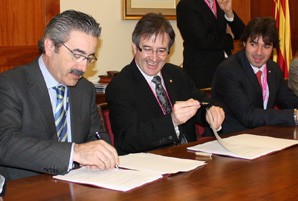 Governació estableix un contracte marc amb els operadors de telefonia mòbil per compartir infraestructures i emplaçaments