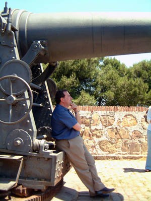 Joan replica a CiU que és 'més productiu' col·laborar amb el PSOE per 'fer aflorar el seu esperit federal'