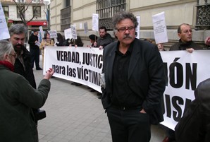 Tardà dóna suport a les víctimes dels nazisme a l’Audiència Nacional