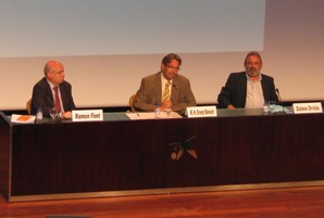 Benach lliura els premis El CAC a l’Escola