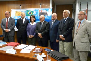 Huguet presideix a Sao Paulo la signatura d’un conveni entre Agbar i Sabesp, la cinquena empresa del món en tractament d’aigües