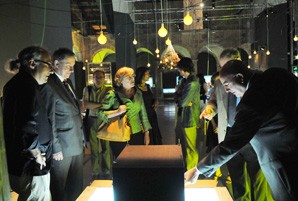 Cultura, la UB i la UAB signen un conveni per difondre la cultura científica i la comunicació a l’Arts Santa Mònica