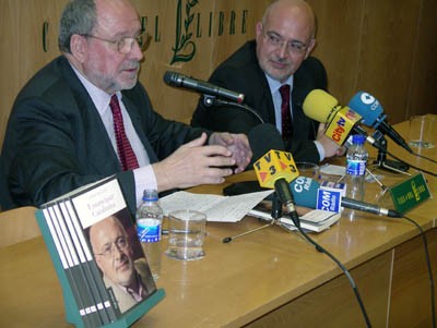 Huguet aposta per posar a prova els demòcrates espanyols en la presentació del llibre 'Emancipar Catalunya'