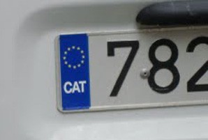 Ricard Martínez denuncia que Iniciativa i PSC pacten amb el PP per rebutjar el CAT a les matrícules