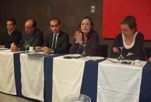 Esquerra assegura que no hi haurà buit legal abans de la implantació de la nova Llei de comerç