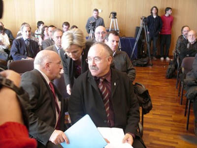 Carod avisa que el Tractat constitucional 'deixa Catalunya indefensa' per protegir a Europa els seus interessos econòmics