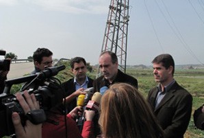 Ridao: “Mentre Endesa guanya més de 5.000 milions l'any, només n'inverteix 400 perquè els usuaris paguen el deute de 50.000 milions