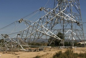 Llorente: 'Ningú pot impedir que nevi, però sí que hi ha algú que pot impedir que caiguin torres de mitja tensió i aquest algú és Endesa'