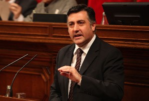 Puigcercós: 'És compatible l'actitud de les elèctriques que vetllen per donar beneficis als seus accionistes amb el servei públic que han de prestar?'