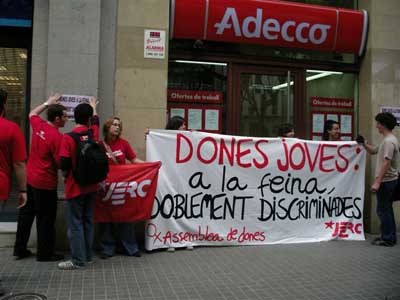   Les JERC protesten per la discriminació laboral de les dones joves  