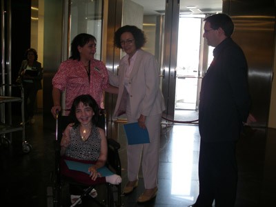 Bonàs impulsarà una iniciativa parlamentària per reclamar més ajuts pels pacients amb malalties incurables